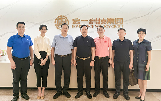 深圳市原市委常委、深圳警备区政委、党委书记等领导莅临优胜客调研，共话未来创新发展之路！